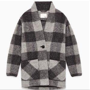 Aritzia Wilfred Free cocoon jacket. Italian yarn. Lightweight. Great condition.